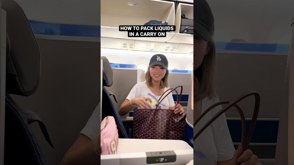 Packing my toiletries & liquids in a carry on #packingtips #packwithme #traveltips #travelblogger