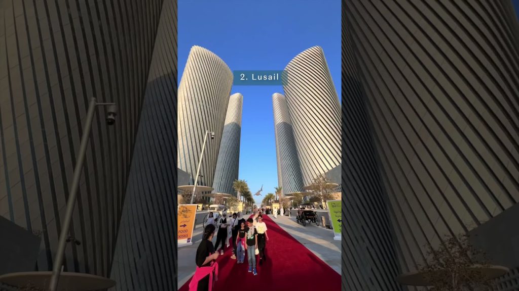 When in #Qatar, here are three city districts we recommend to visit! 👀🇶🇦 #VisitQatar